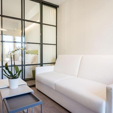 Syntagma Modern New Flat, Large Balcony With View Apartment Атина Екстериор снимка